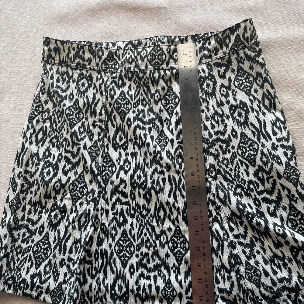 Ripskirt Hawaii Monochrome Asymmetrical‎ Skirt